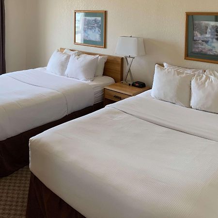 Rodeway Inn Windsor Mill Екстериор снимка